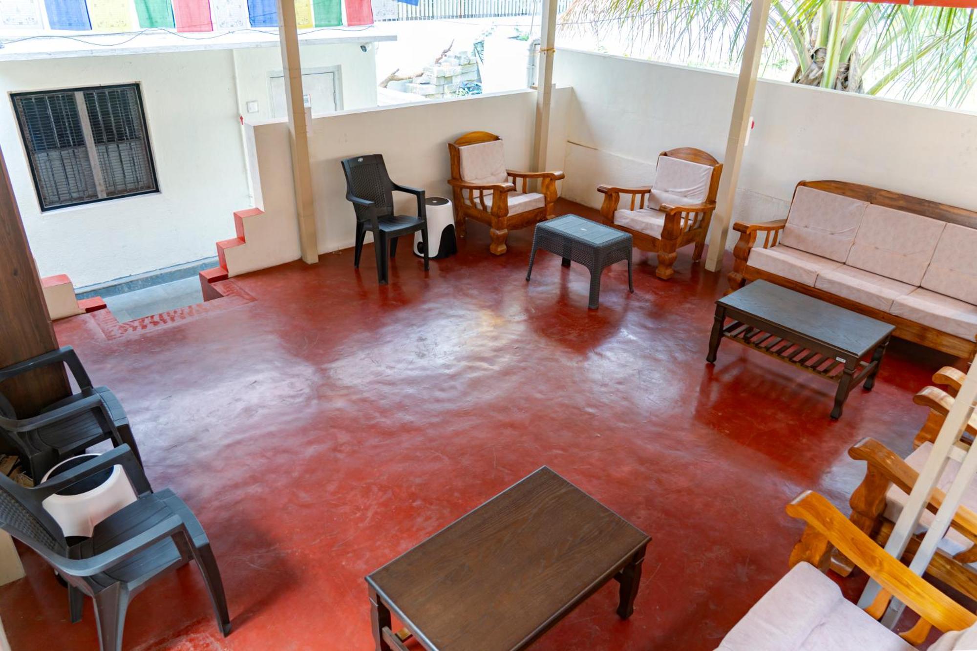 Leo Vishroam Hostel Mysore Ngoại thất bức ảnh