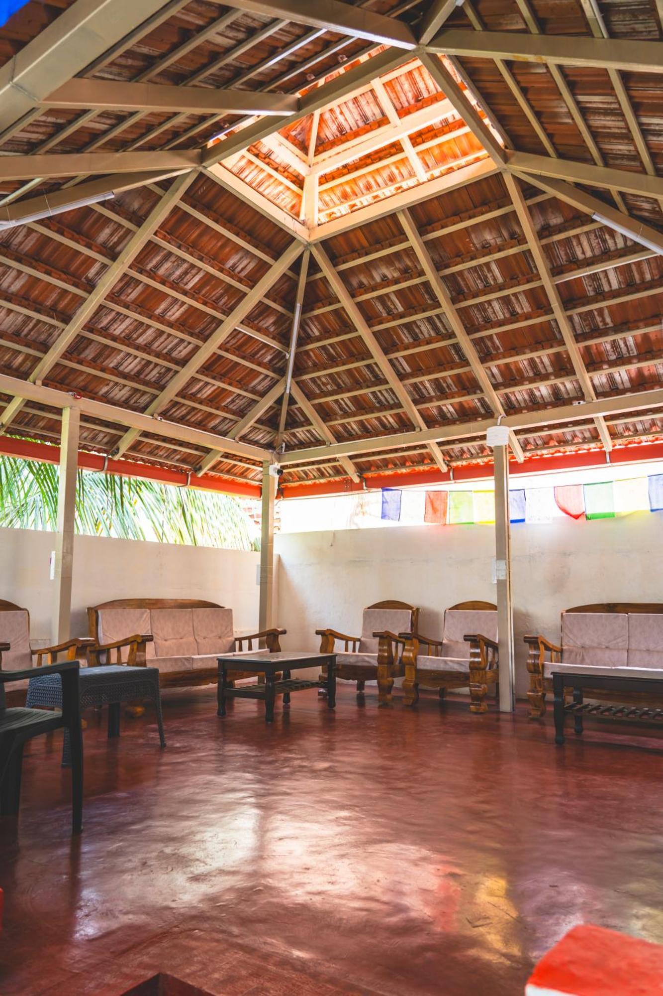 Leo Vishroam Hostel Mysore Ngoại thất bức ảnh