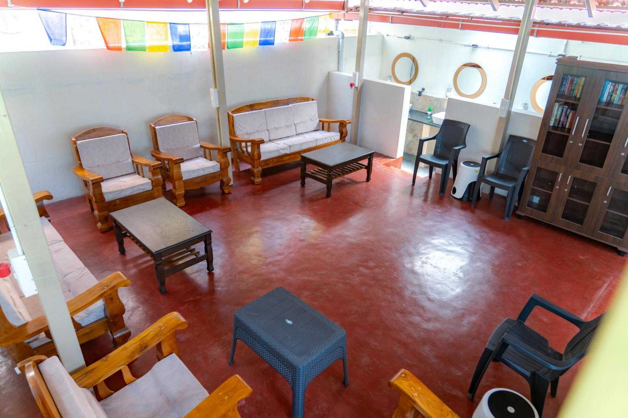 Leo Vishroam Hostel Mysore Ngoại thất bức ảnh