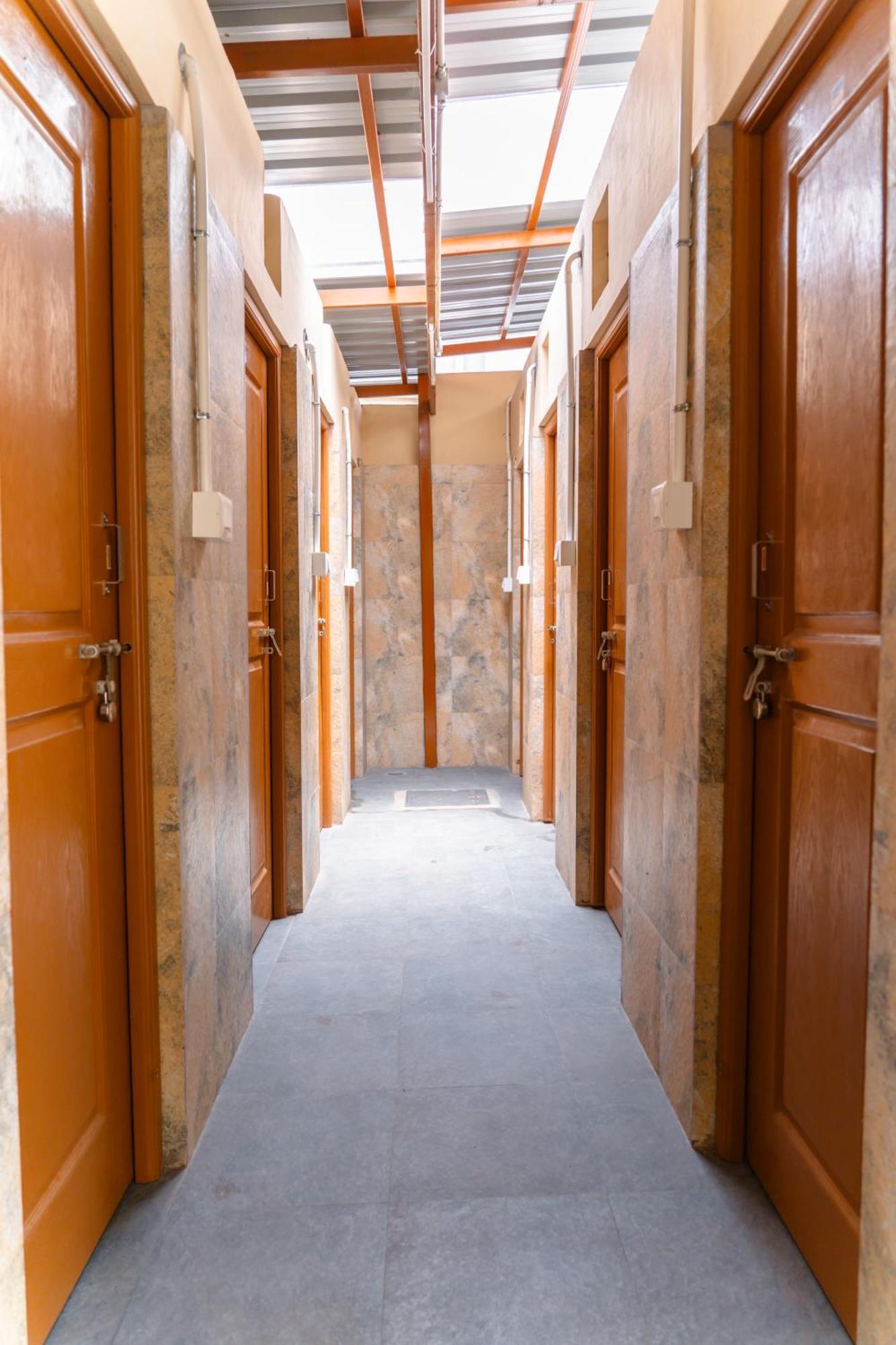 Leo Vishroam Hostel Mysore Ngoại thất bức ảnh