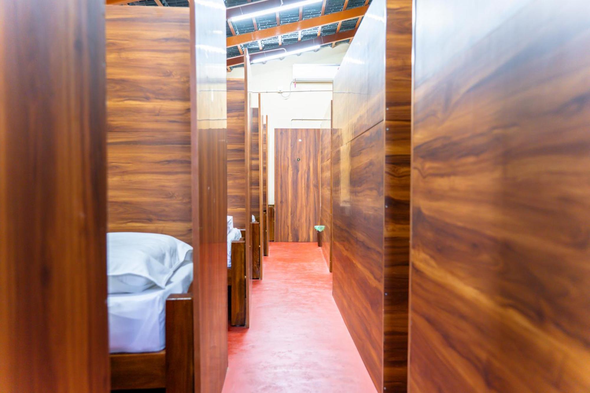 Leo Vishroam Hostel Mysore Ngoại thất bức ảnh